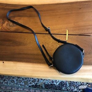 GAP Black Round Crossbody